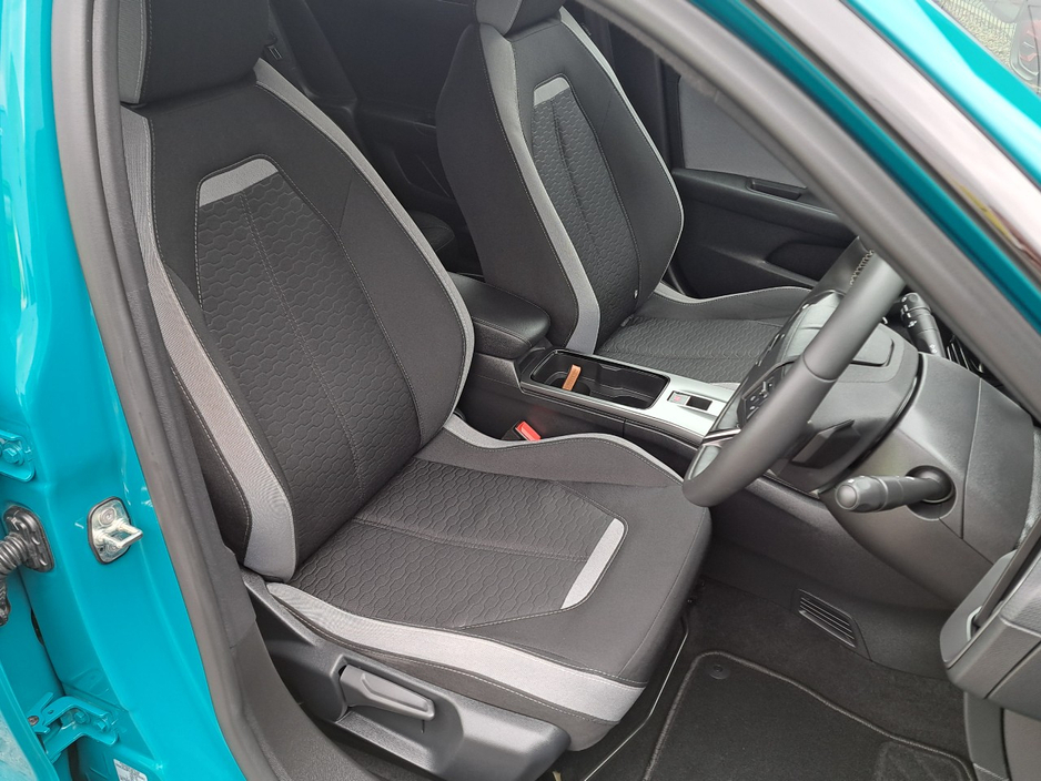 2025 Opel Mokka - image 15