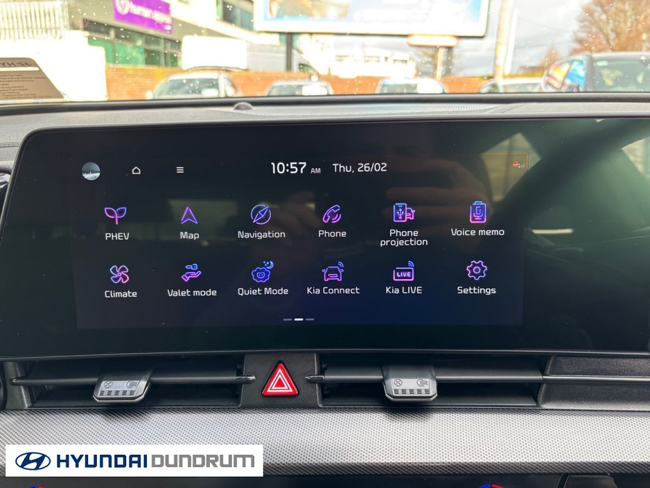 2023 Kia Sportage - image 21