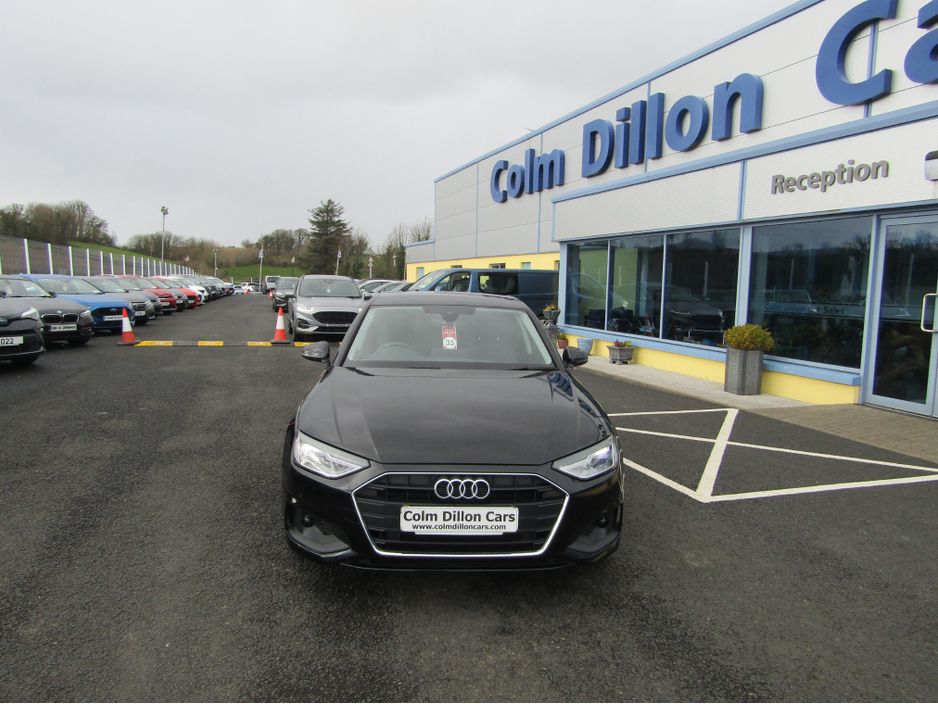 2022 Audi A4 - image 4