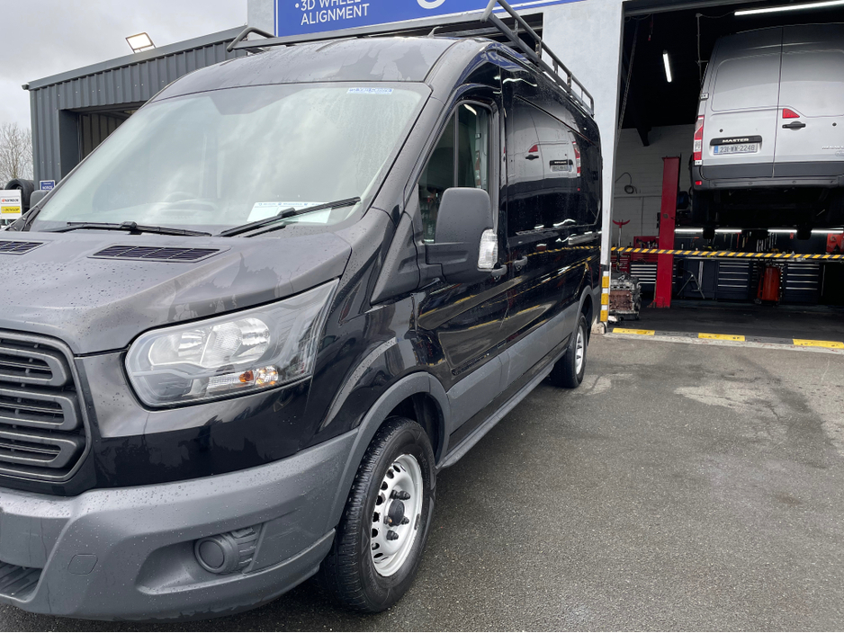 2019 Ford Transit - image 8