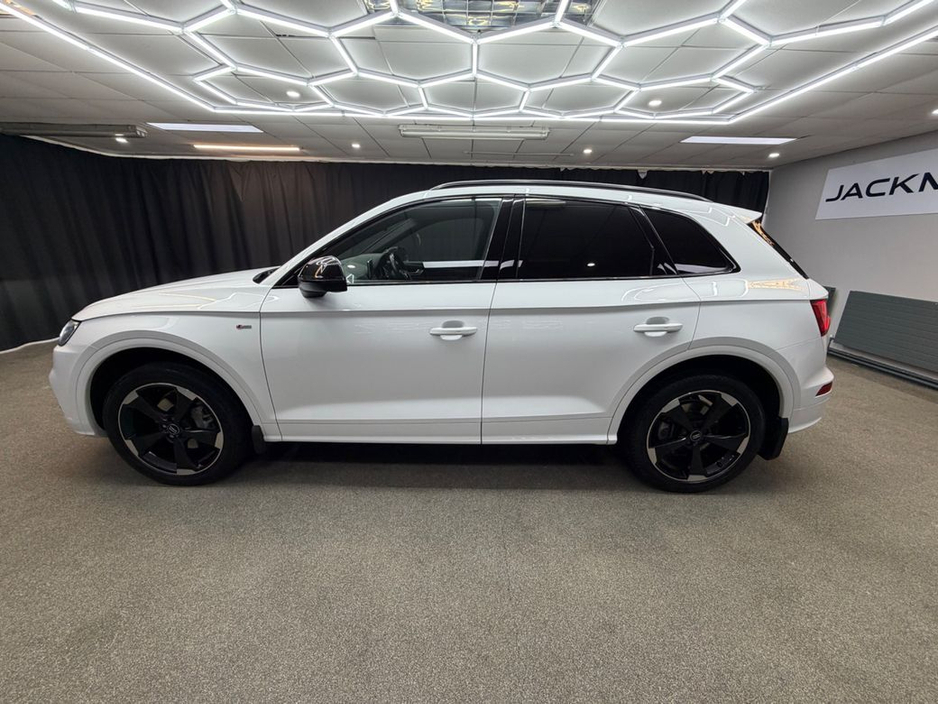 2019 Audi Q5 - image 6