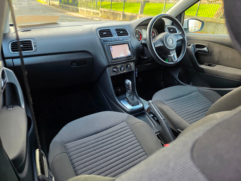 2014 Volkswagen Polo Auto €9,900