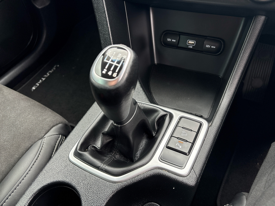 2021 Kia Sportage - image 13
