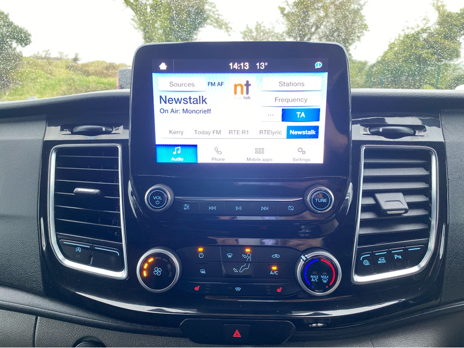 2021 Ford Transit Custom - image 12