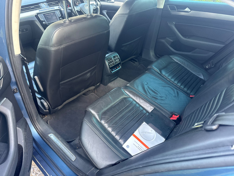 2015 Volkswagen Passat 2.0 TDI 190HP Highline €4,795