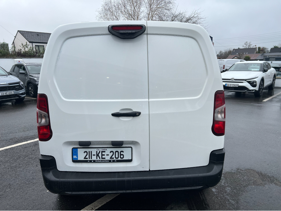 2021 Peugeot Partner PROFESSIONAL PLUS (Price ex vat) €11,950