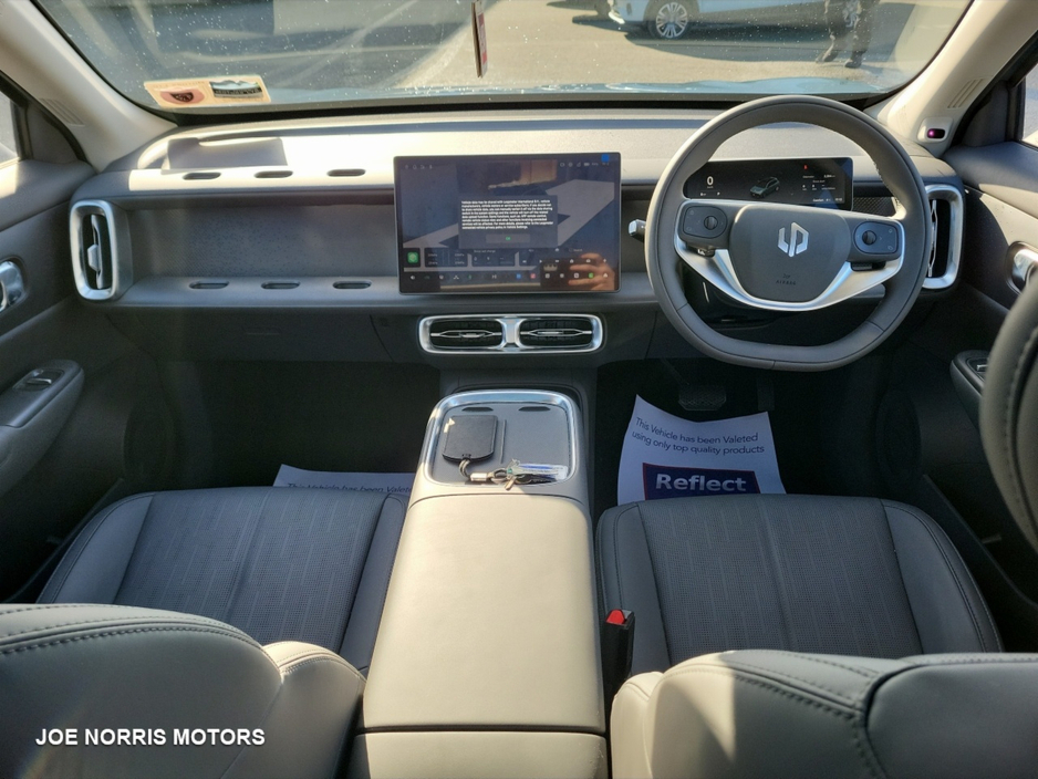 2026 Leapmotor B10 - image 8