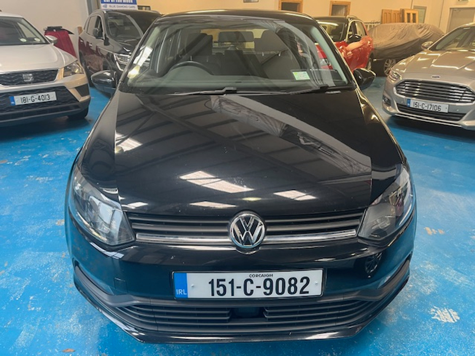 2015 Volkswagen Polo - image 3