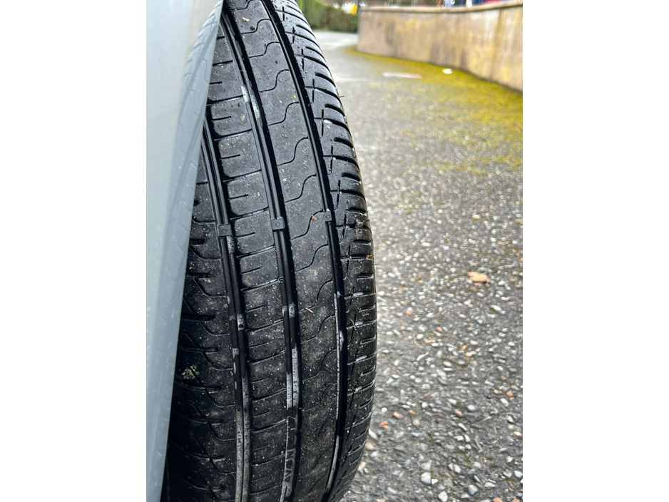 2015 SEAT Mii 1.0 75hp SE 5D €6,000