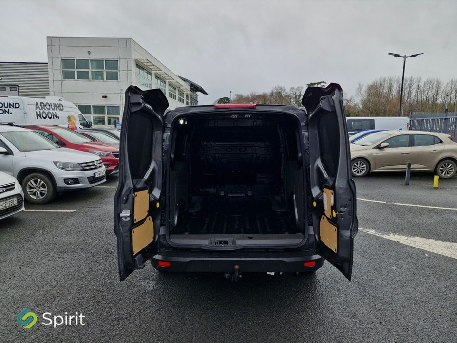 2020 Ford Transit - image 21