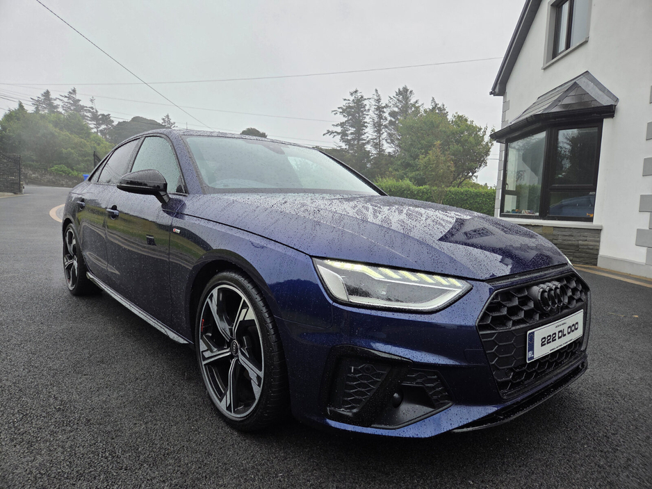 2022 Audi A4 - image 2