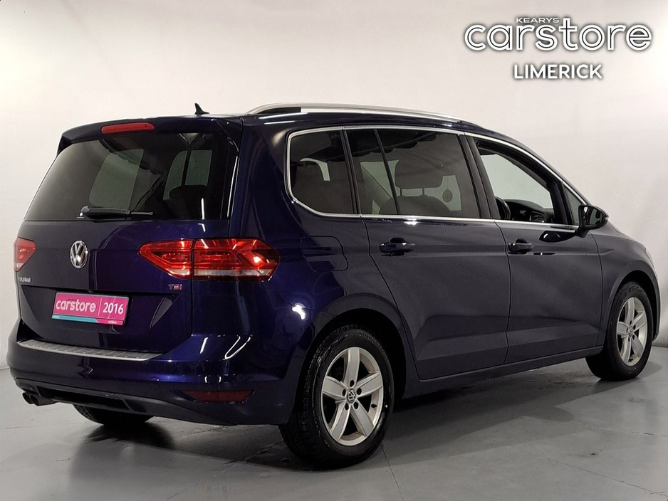 2016 Volkswagen Touran 1.4 TSI €17,880