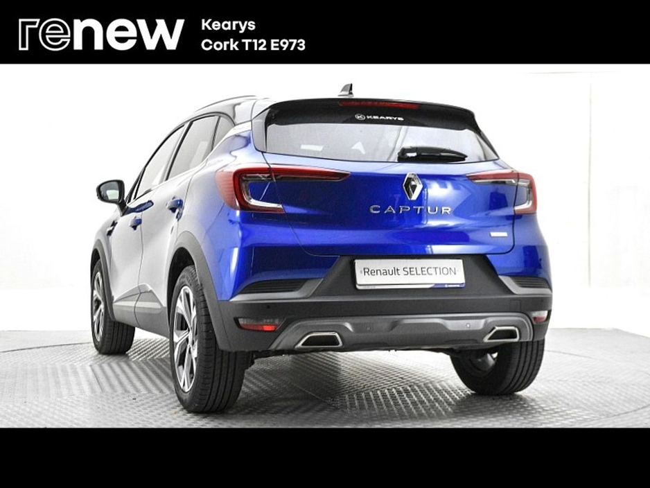 2022 Renault Captur - image 3