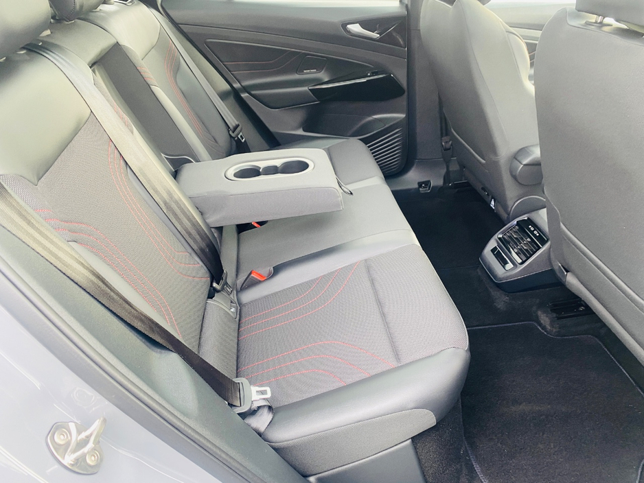 2024 Volkswagen ID.4 - image 23