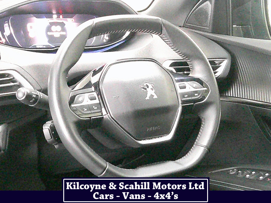 2024 Peugeot 5008 - image 17