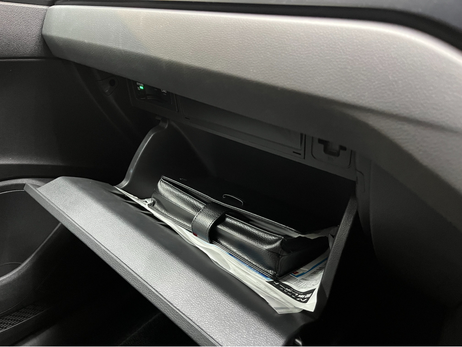 2021 Volkswagen Polo - image 14