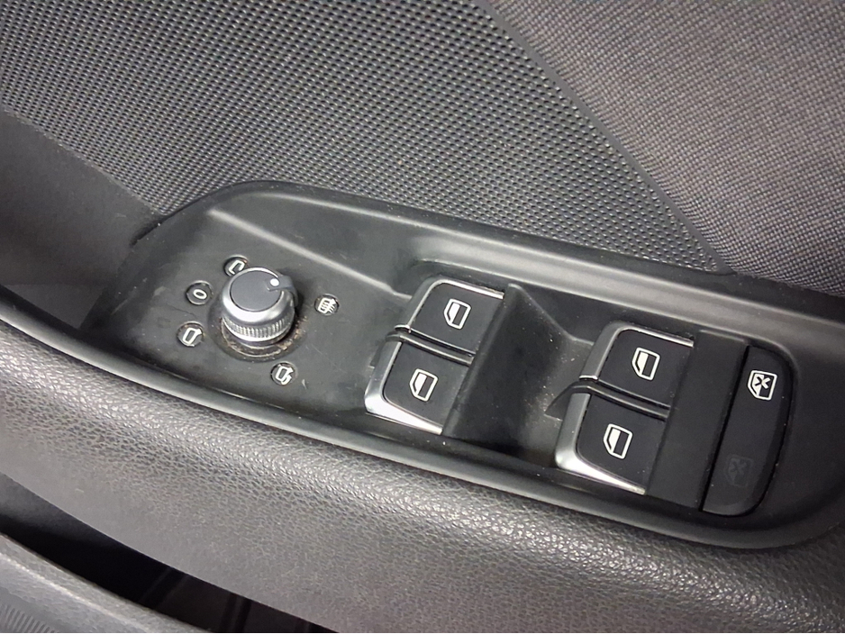 2015 Audi A3 **LOW KMS - AUTO** €15,495