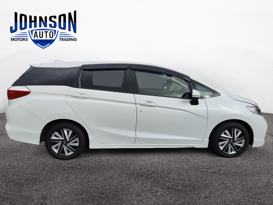2017 Honda Shuttle - image 6