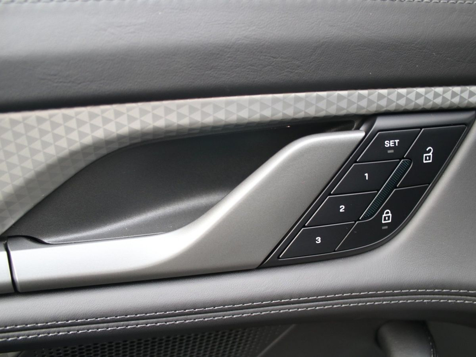 2026 Porsche Taycan 4S Cross Turismo €164,000