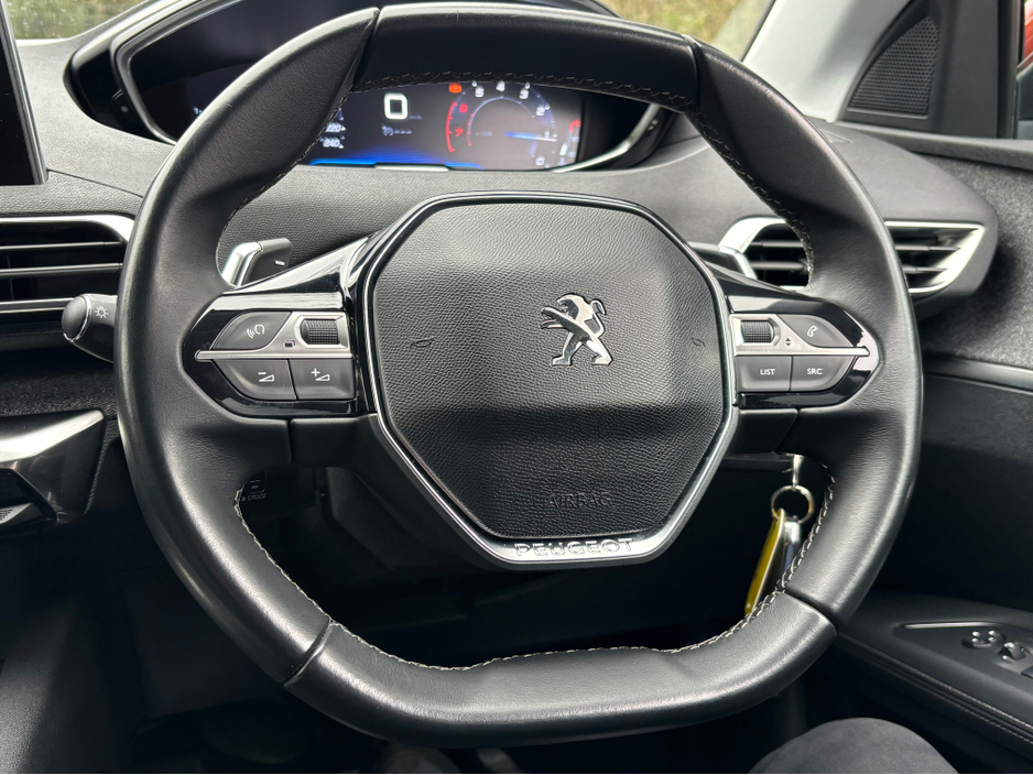 2019 Peugeot 3008 ALLURE 1.2 AUTO 4DR €17,950