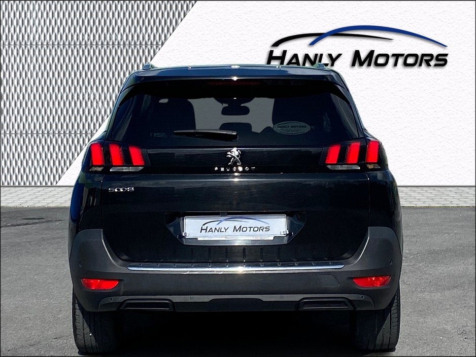 2023 Peugeot 5008 - image 7