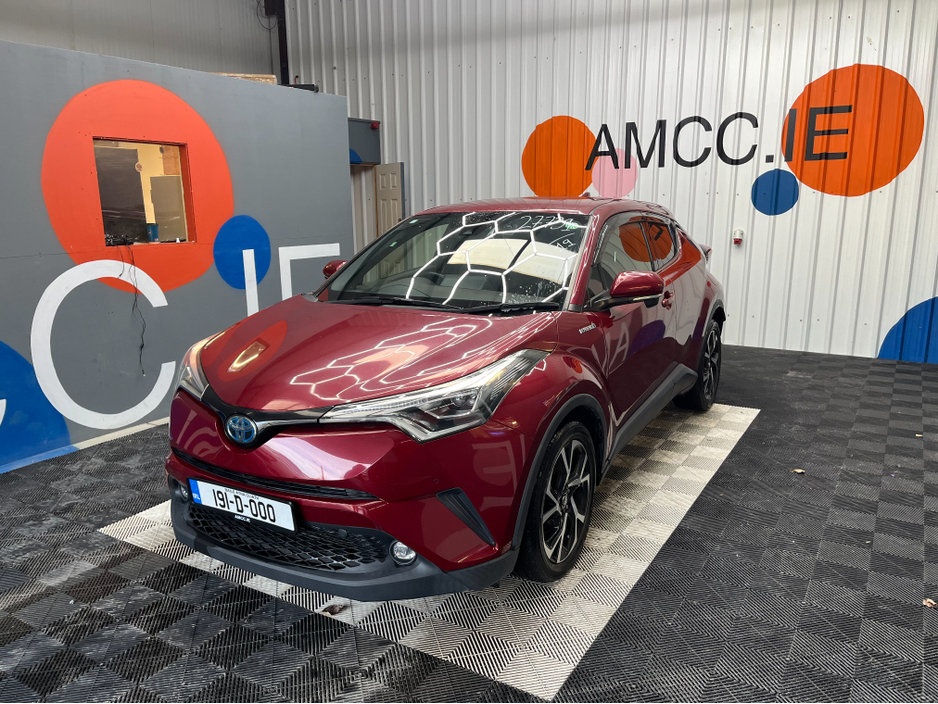 2019 Toyota C-HR 2019 TOYOTA C-HR G 1.8 AUTOMATIC / CRUISE CONTROL / REVERSE CAMERA / HEATED SEATS AND MORE