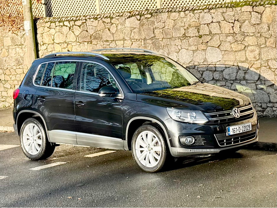 2016 Volkswagen Tiguan SPORT 2.0 TDI!!PANROOF!!LEATHER!! €16,900
