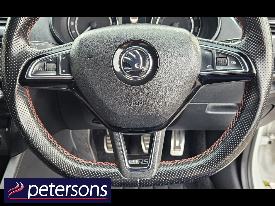 2016 Skoda Octavia - image 17