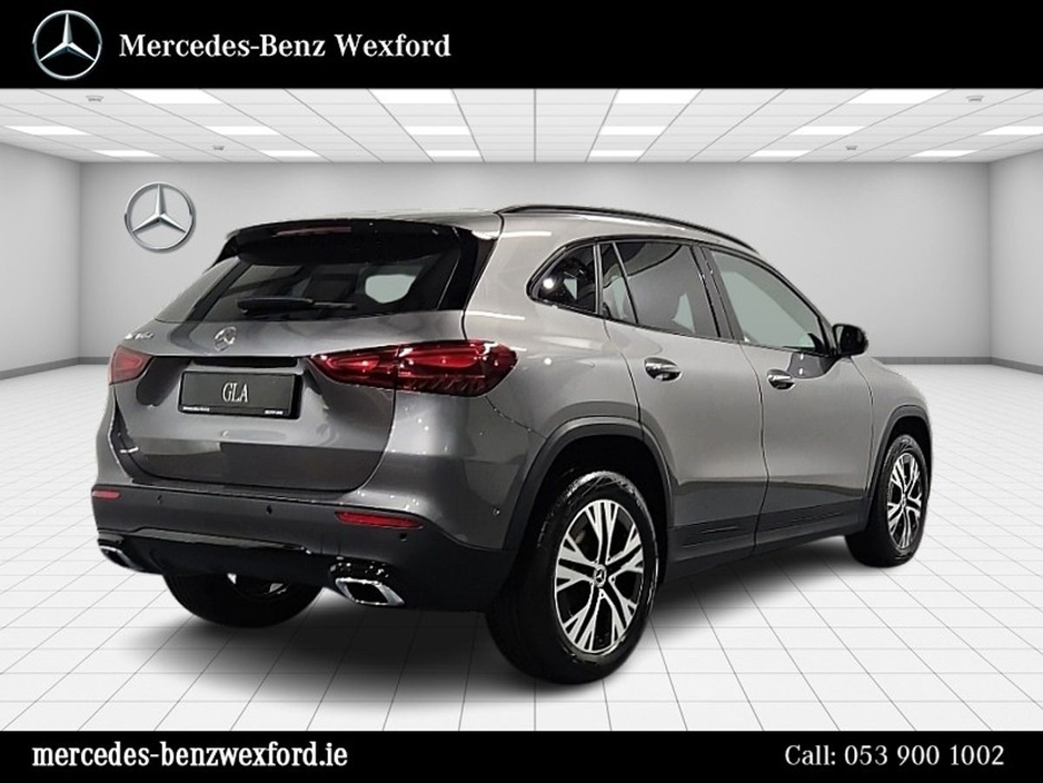 2026 Mercedes-Benz GLA Class - image 4