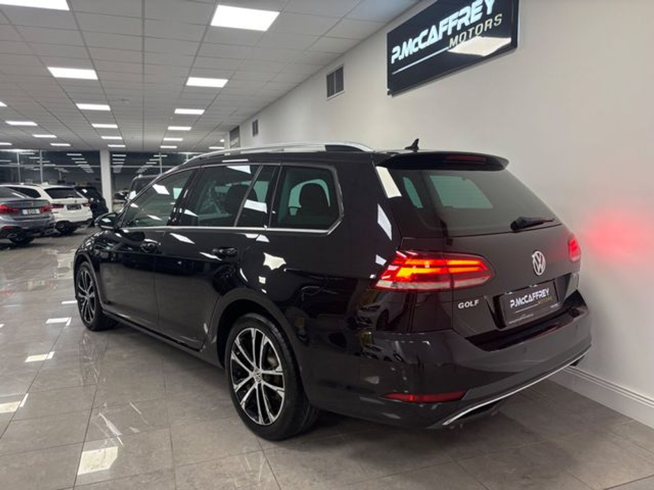 2019 Volkswagen Golf  €17,995