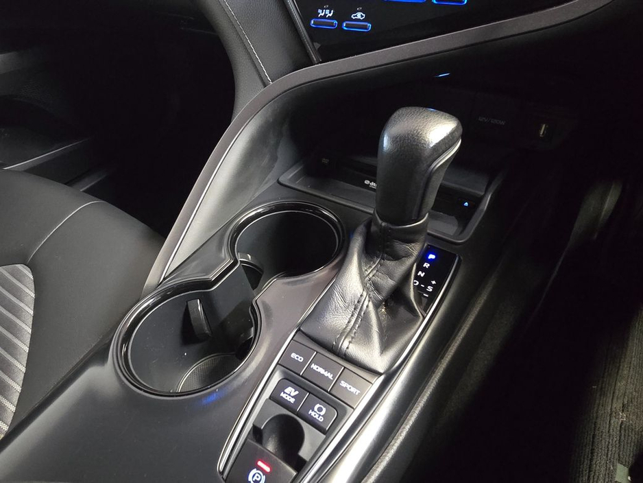 2020 Toyota Camry Hybrid World Sport Edition €27,500