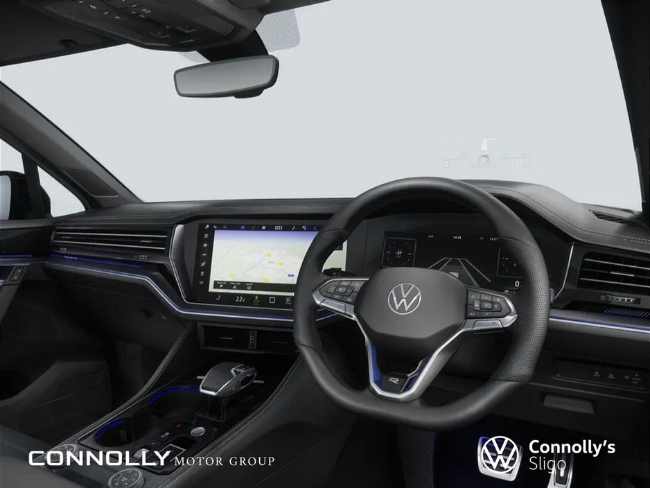 2026 Volkswagen Touareg R 3.0 TSI PHEV 462HP €114,665