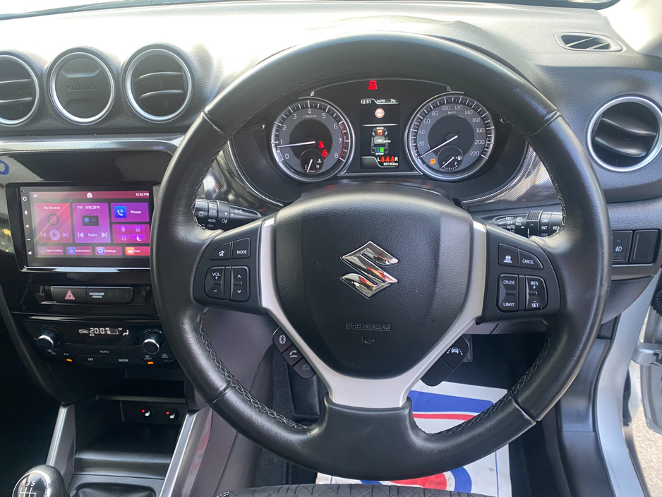 2022 Suzuki Vitara - image 15