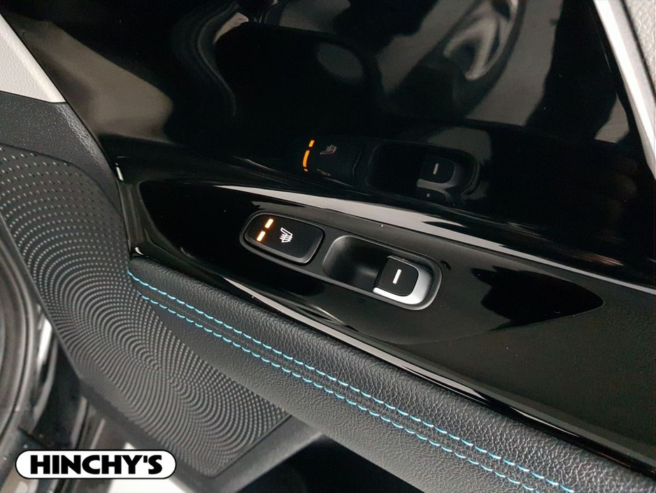 2021 Kia Niro - image 26