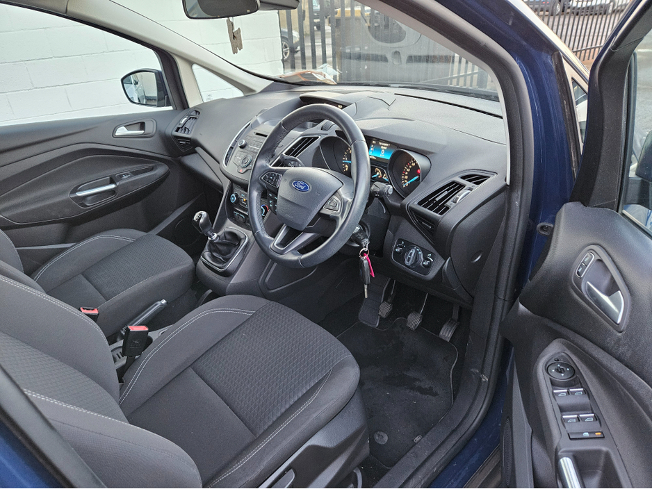 2018 Ford C-Max C MAX 1.5 TDCI 95PS 5 SEAT M6 ZETEC 4DR €10,950
