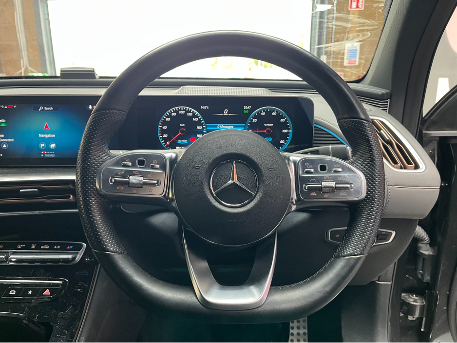 2021 Mercedes-Benz EQC - image 10