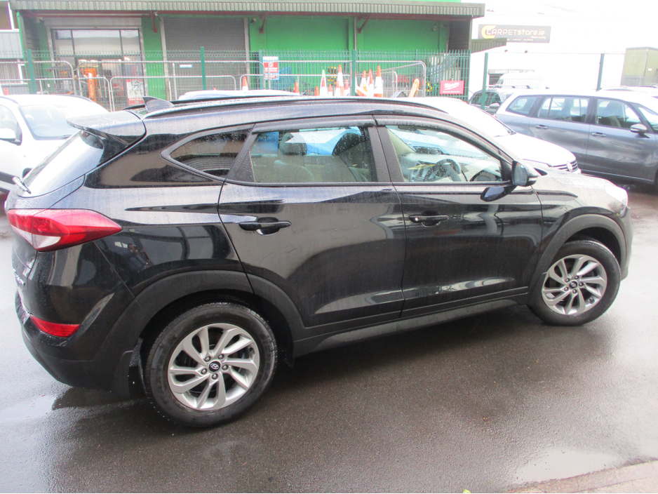2016 Hyundai Tucson *****SOLD     SOLD****PREMIUM   PAN ROOF5DR