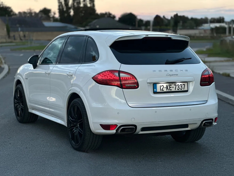 2012 Porsche Cayenne 3.0 V6 5DR 2ST €21,995