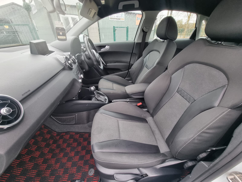 2013 Audi A1 - image 26