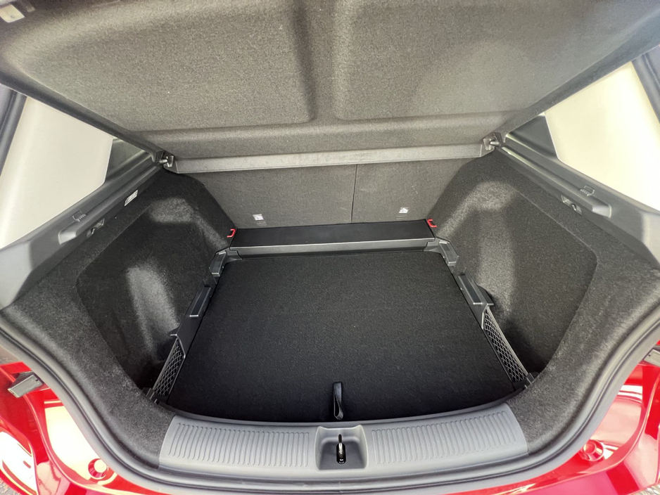 2026 MG ZS TROPHY HYBRID. €27,134