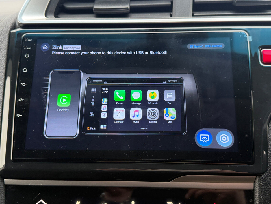 2017 Honda Fit - image 16