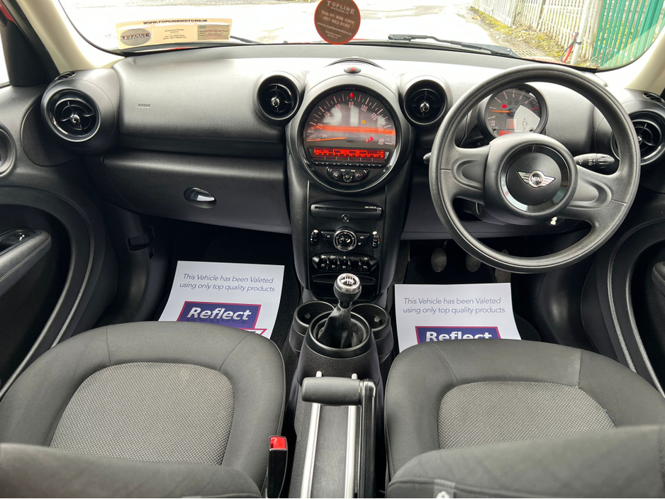 2015 MINI Countryman - image 9