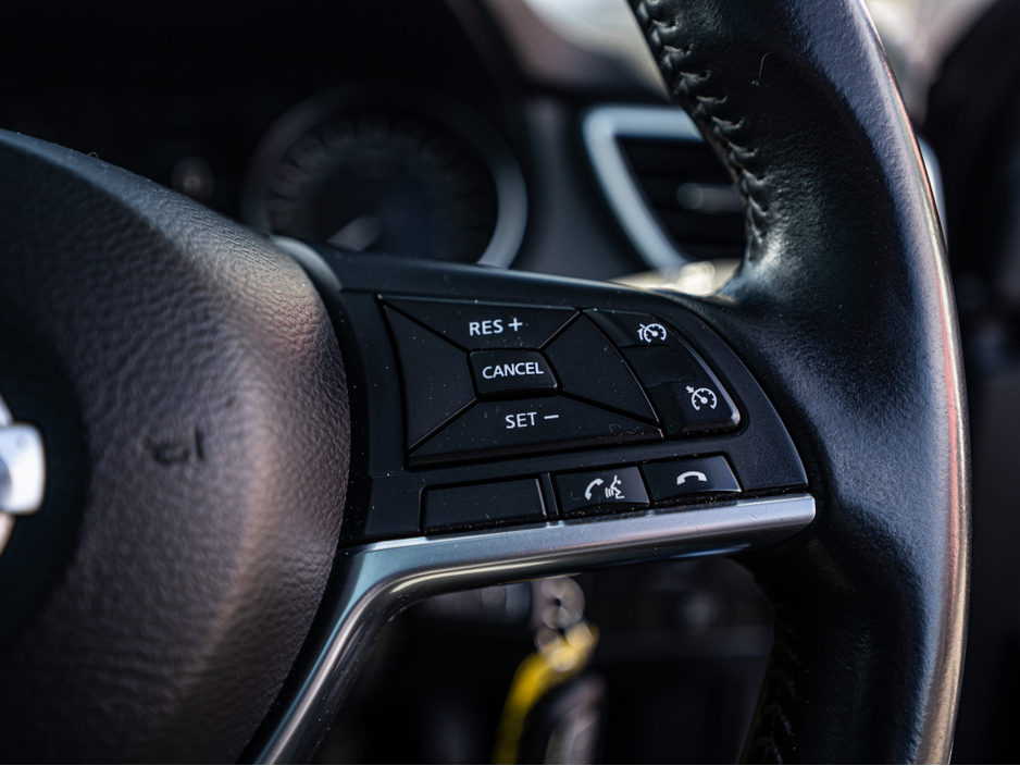 2018 Nissan Qashqai - image 23