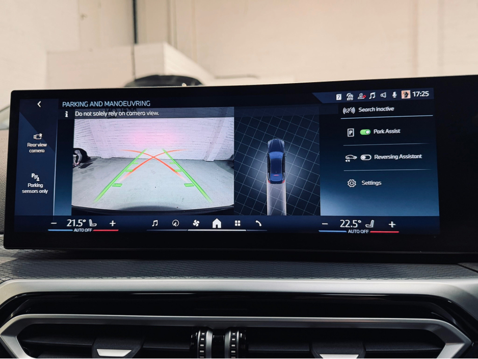 2024 BMW i4 - image 18