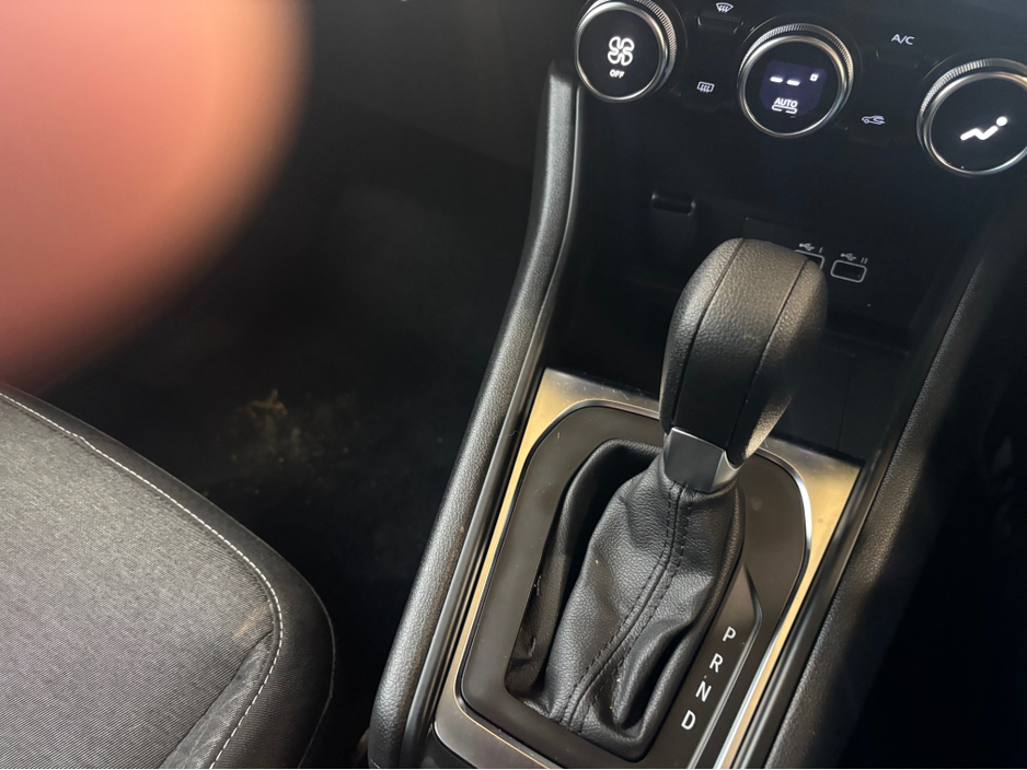 2023 Renault Captur - image 10