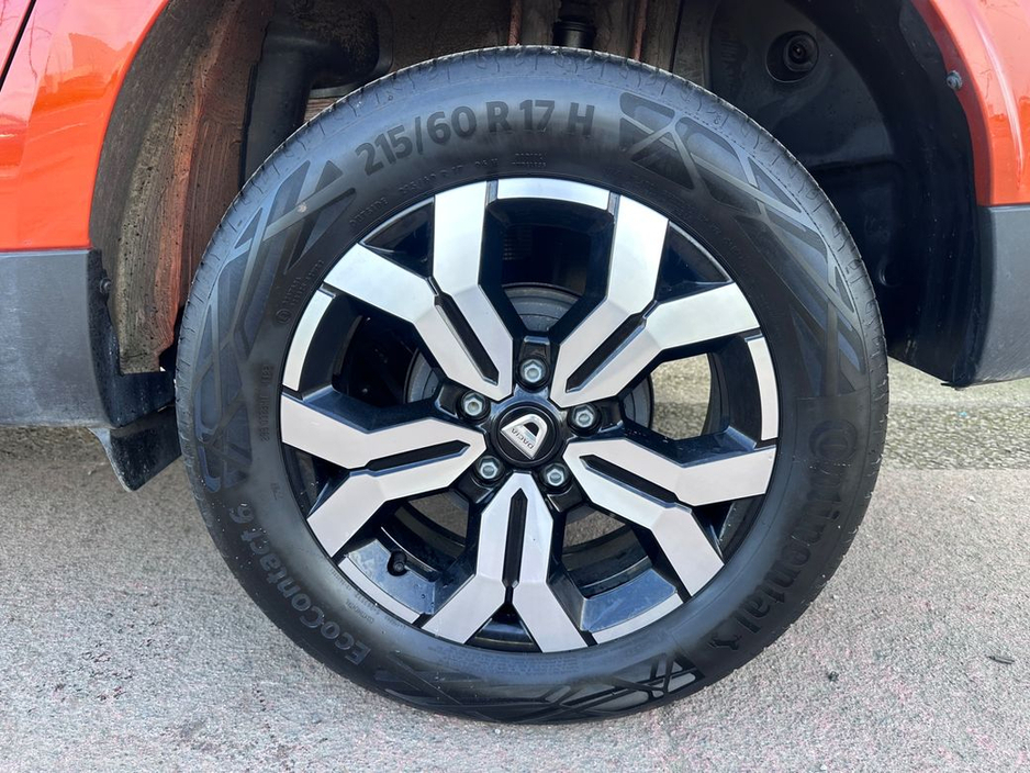 2022 Dacia Duster - image 35