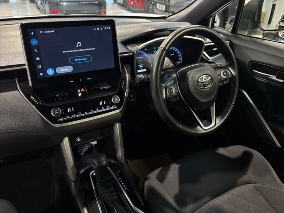 2024 Toyota Corolla Cross CROSS SPORT 1.8 HYBRID AUTO €37,750