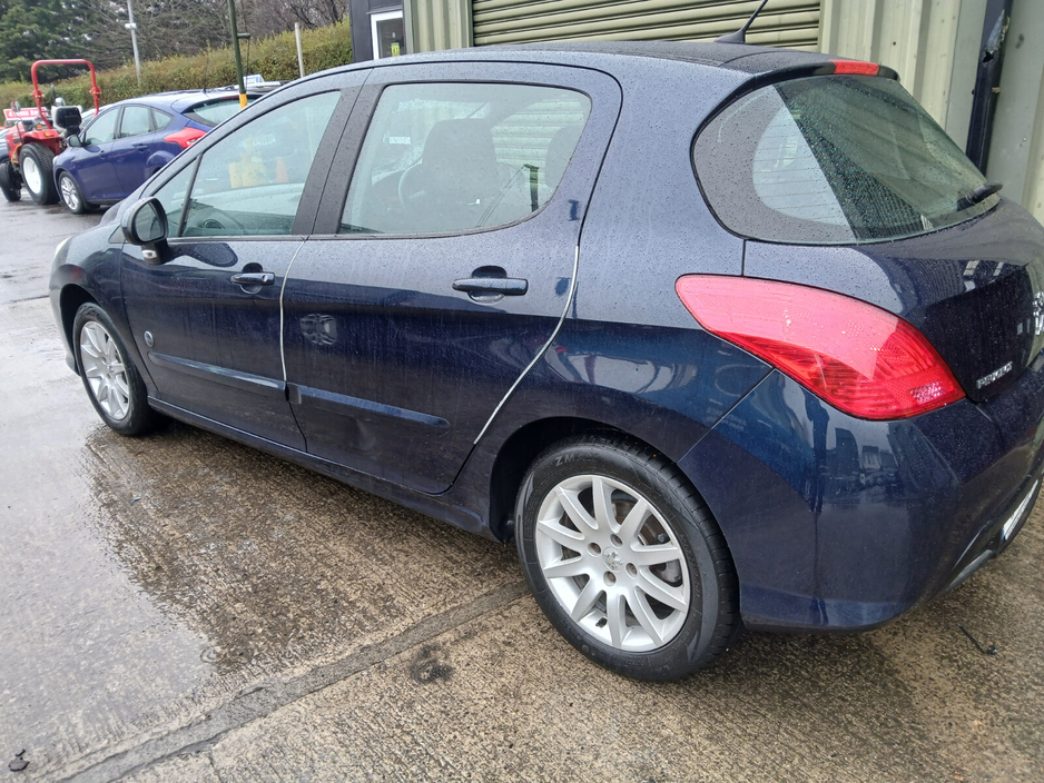 2011 Peugeot 308 1.6 HDI 92BHP 5 dr ENVY €4,995