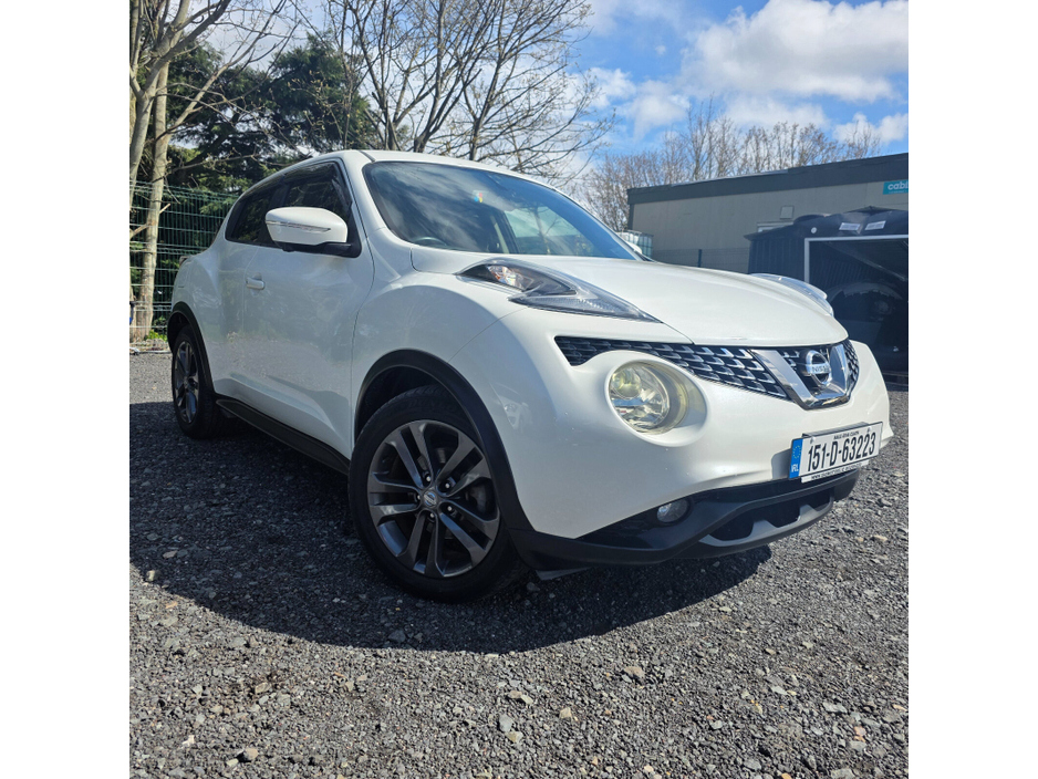 2015 Nissan Juke - image 2