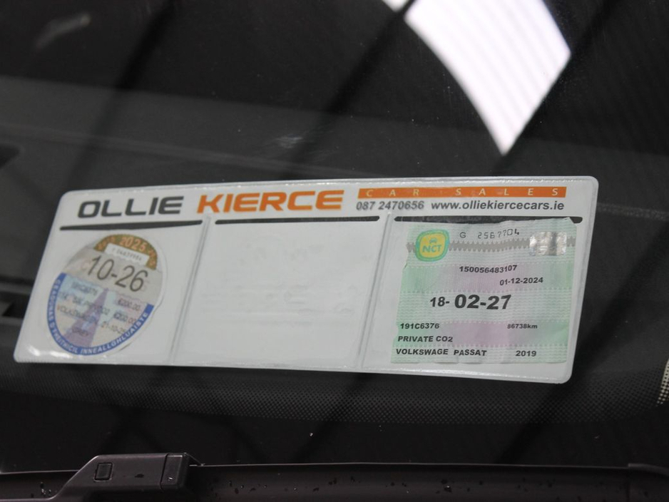 2019 Volkswagen Passat - image 31